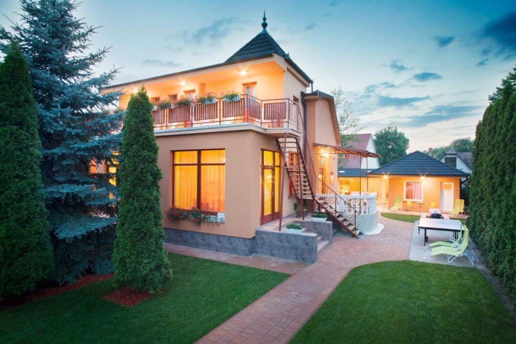 Appartamento Sunshine SH apartmanház Zamárdi Esterno foto